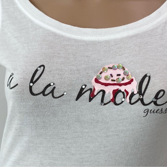 Adorable “A La Mode” Guess Embellished Top - Picture 4 of 11